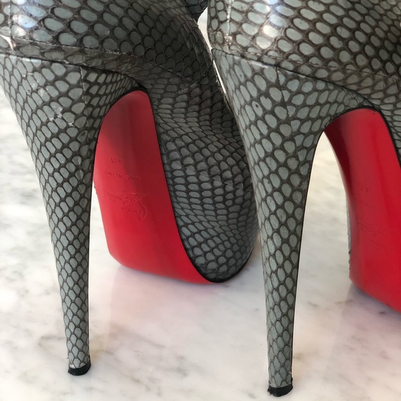 Christian Louboutin Daffodile  Platform Pumps - Picture 6 of 13